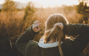 如何保住你可憐的發(fā)量？Cell子刊揭示毛發(fā)再生潛能新機制！