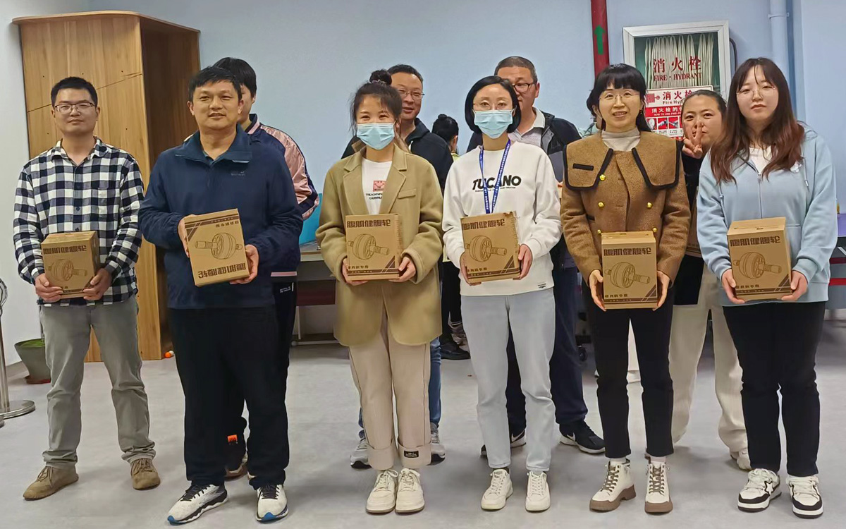 拔河比賽亞軍團(tuán)隊